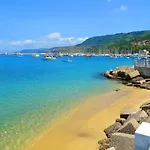 L'affaccio Sul Porto Di *