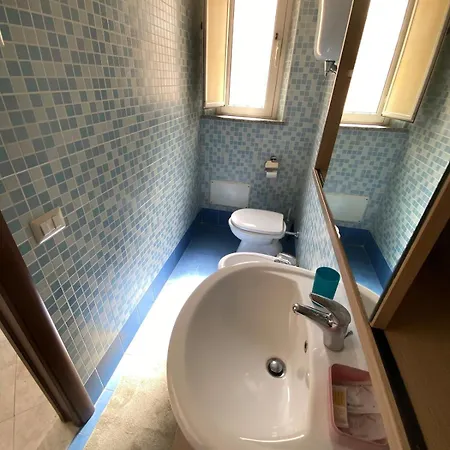 L'affaccio Sul Porto Di