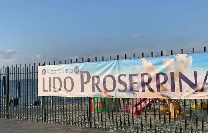 L'affaccio Sul Porto Di