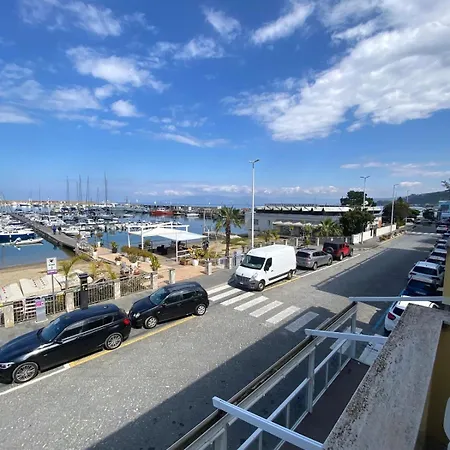 Appartamento L'affaccio Sul Porto Di