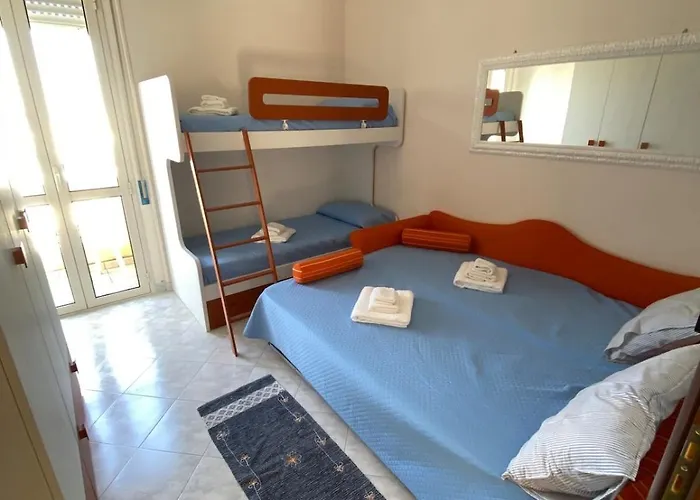 L'affaccio Sul Porto Di