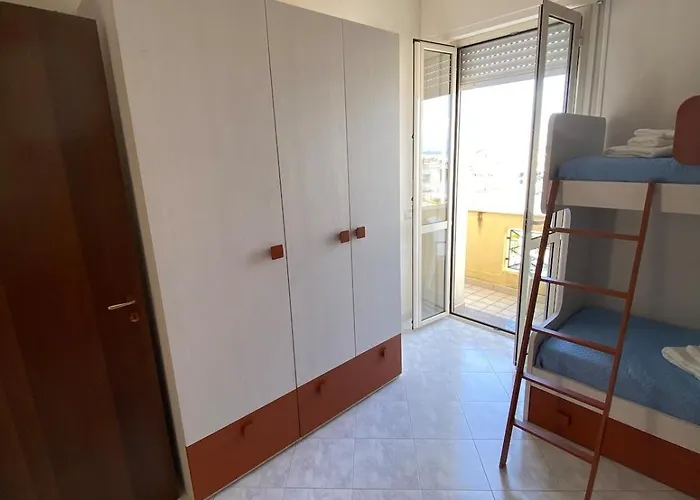 L'affaccio Sul Porto Di